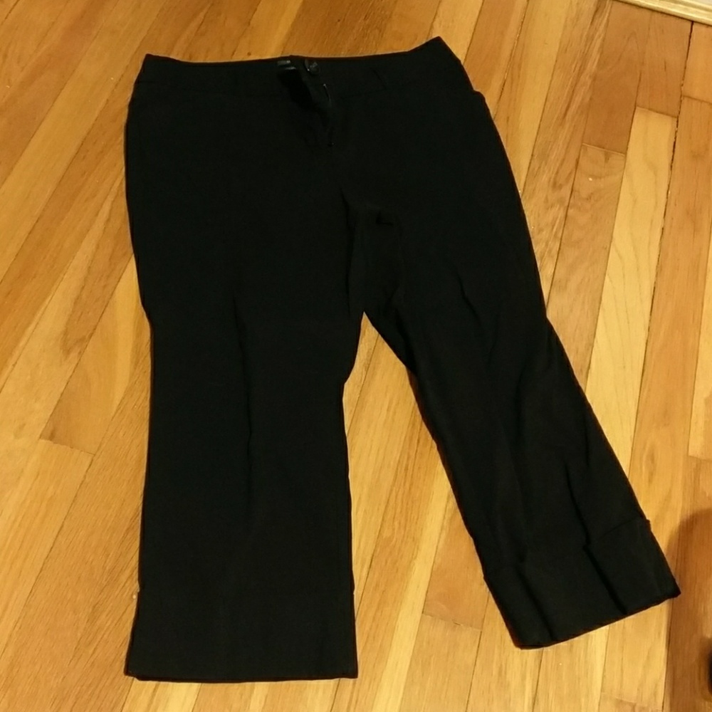 Black Capri's